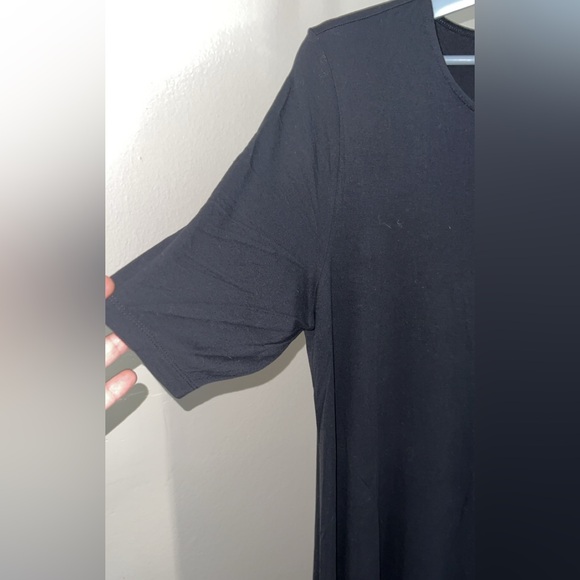 Old Navy Black Short Sleeve Dress - Picture 4 of 7